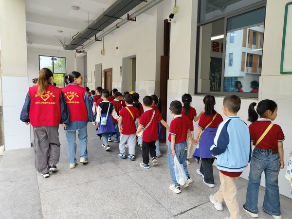 明光街道蔬菜村：幼小衔接零距离，携手共筑成长梦.jpg