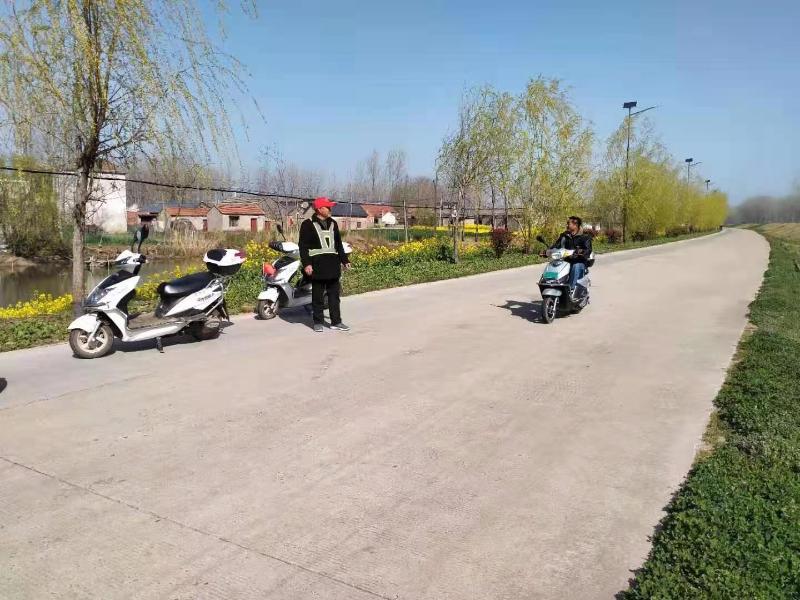 CpYIomBb3jyAS7_qAAFBNZ2GHHs148.jpg
