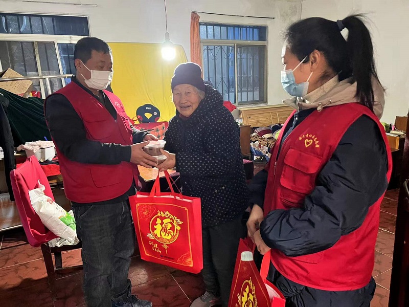 1月10日,“暖暖腊八粥，浓浓社区情”腊八节志愿服务活动3.jpg